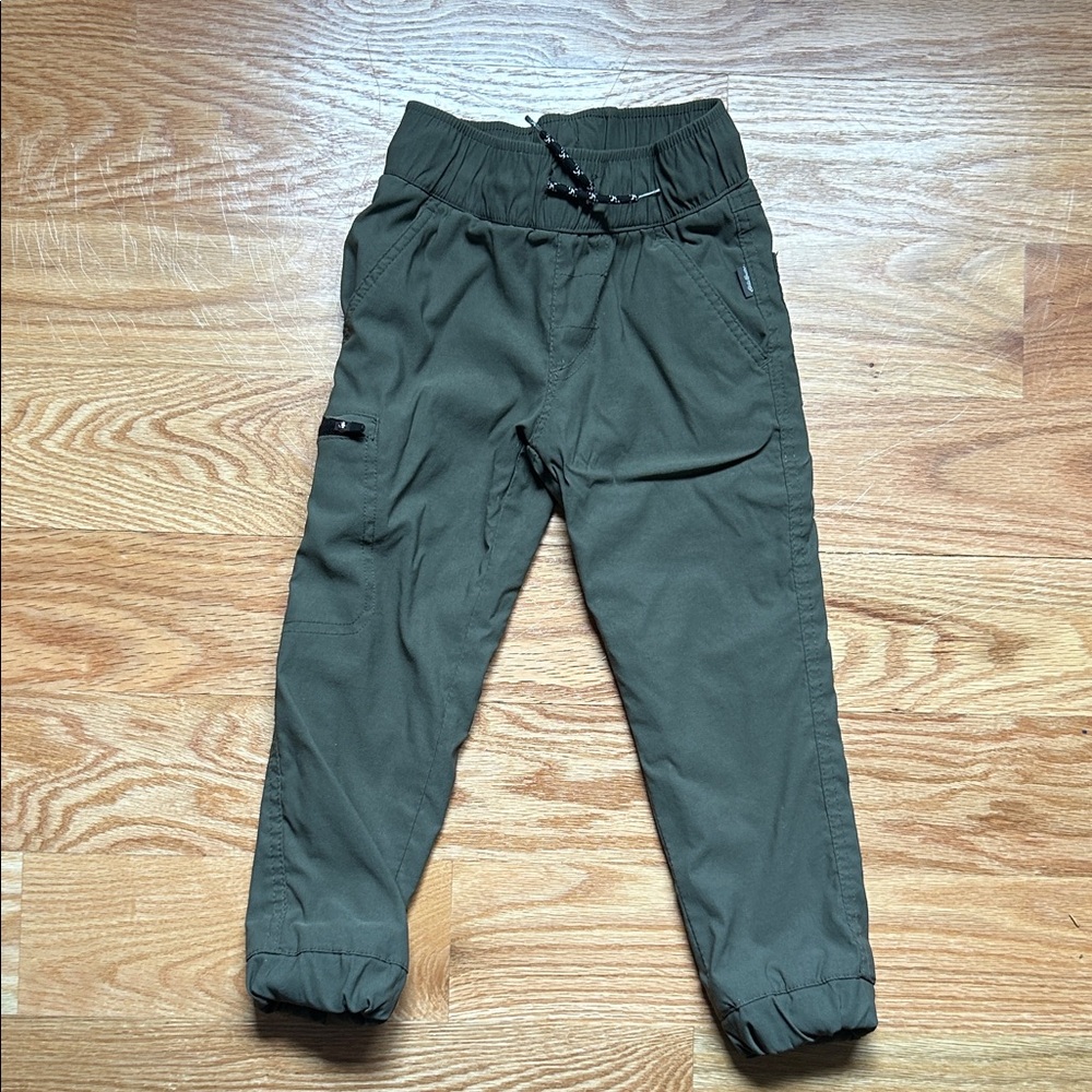 Eddie Bauer NWOT Kids Olive Green Elastic Waist Fleece-lined Cargo Joggers